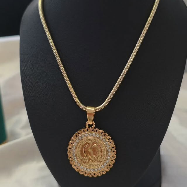 Varëse Medallion Classic Gold