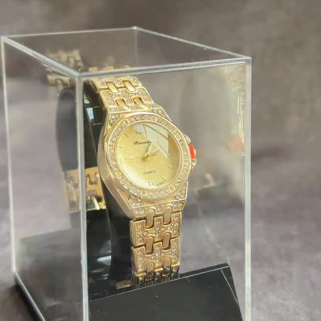 Ora Golden Crystal Elegance